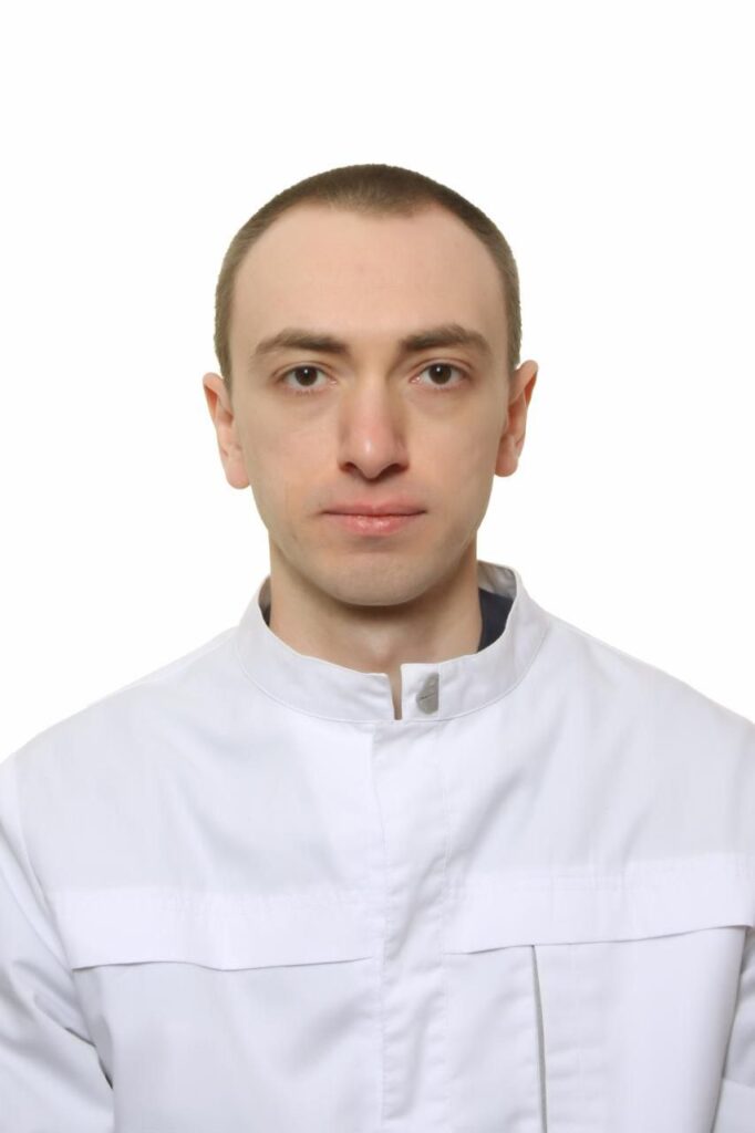 невролог